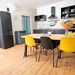 White Wolf House & Praha