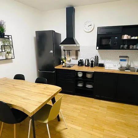 Albergue White Wolf House & *
