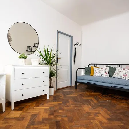 White Wolf House & *